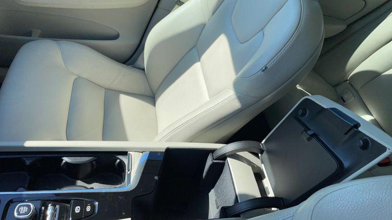 2018 Volvo XC60 T6 Momentum