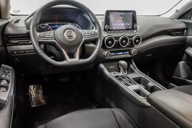 2020 Nissan Sentra SV Xtronic CVT