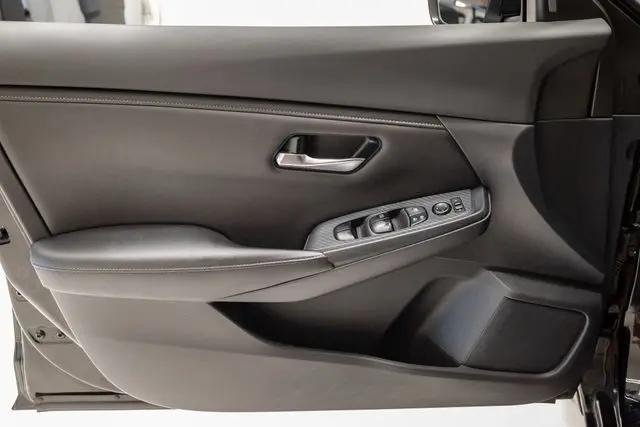 2020 Nissan Sentra SV Xtronic CVT