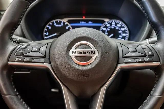 2020 Nissan Sentra SV Xtronic CVT
