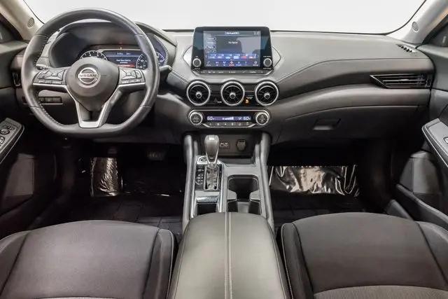 2020 Nissan Sentra SV Xtronic CVT