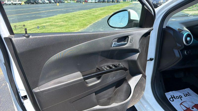 2017 Chevrolet Sonic Premier Auto