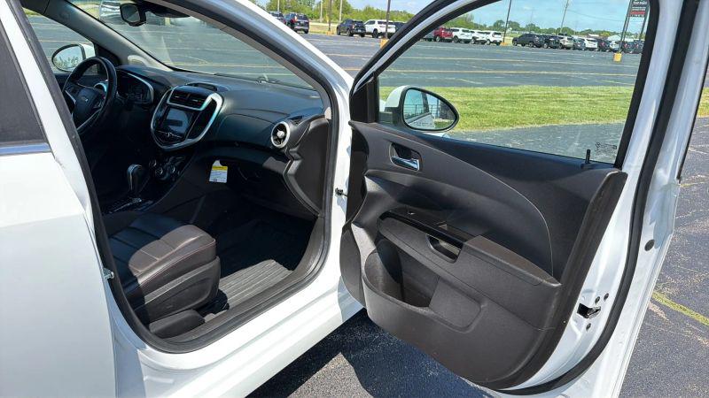 2017 Chevrolet Sonic Premier Auto