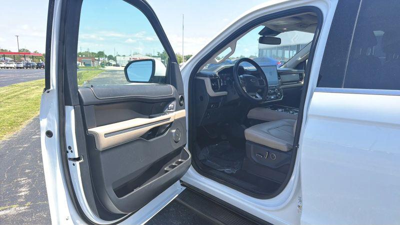 2024 Ford Expedition Limited MAX