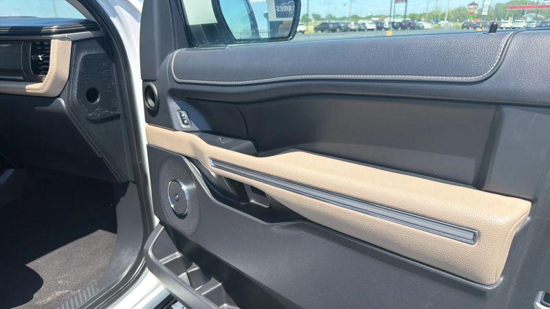 2024 Ford Expedition Limited MAX