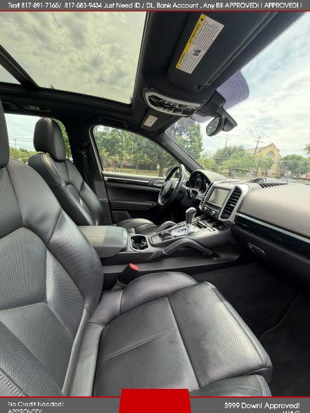 2014 Porsche Cayenne Platinum Edition