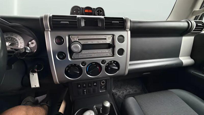 2010 Toyota FJ Cruiser Base
