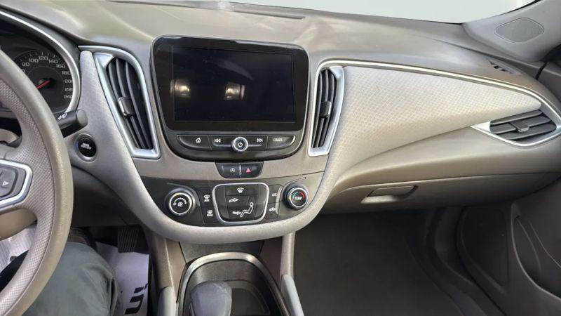 2022 Chevrolet Malibu LS
