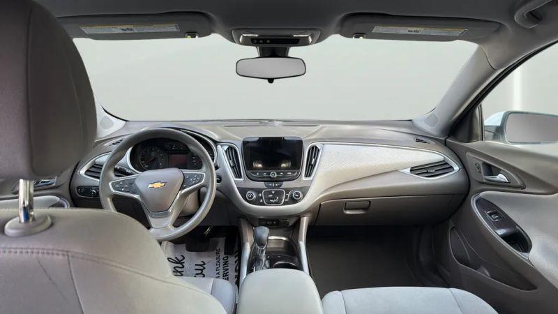 2022 Chevrolet Malibu LS