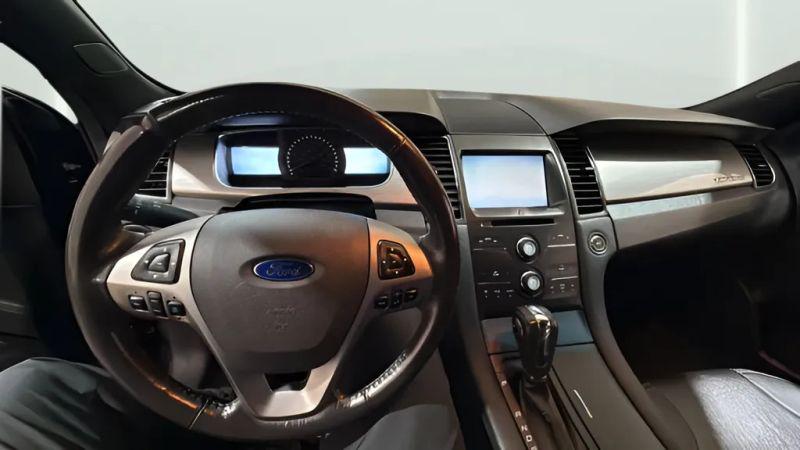2014 Ford Taurus SEL