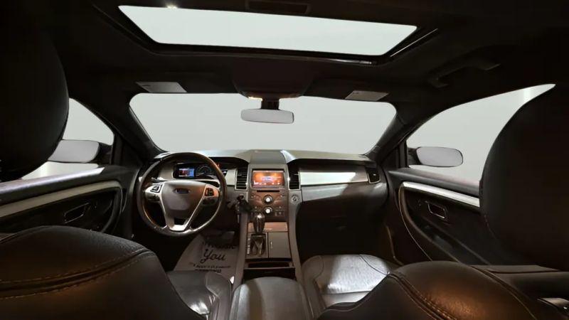 2014 Ford Taurus SEL
