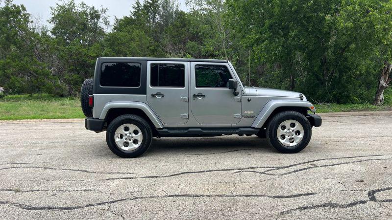 2013 Jeep Wrangler Unlimited Sahara
