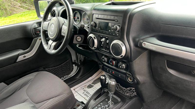 2013 Jeep Wrangler Unlimited Sahara