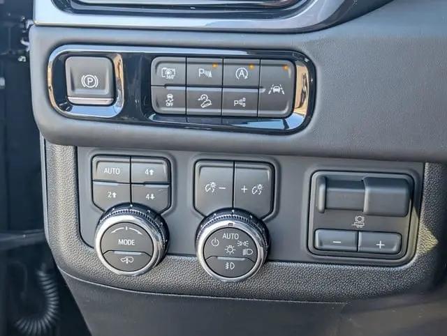 2026 GMC Yukon 4WD AT4 Ultimate