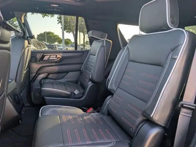 2026 GMC Yukon 4WD AT4 Ultimate