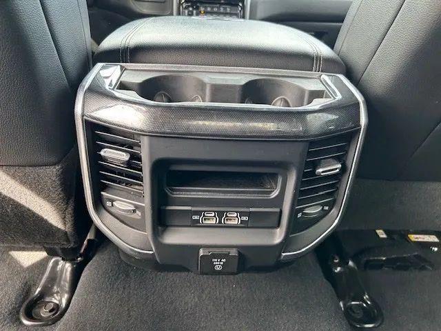 2022 Ram 3500 Laramie Crew Cab 4x4 8' Box
