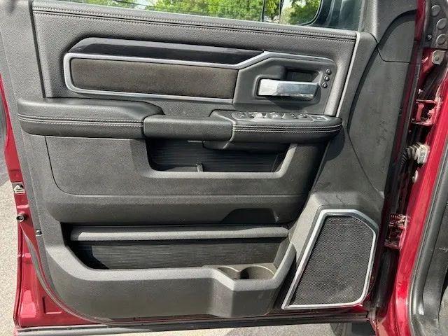 2022 Ram 3500 Laramie Crew Cab 4x4 8' Box