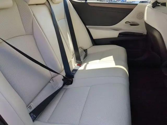 2023 Lexus ES 300h ES 300h