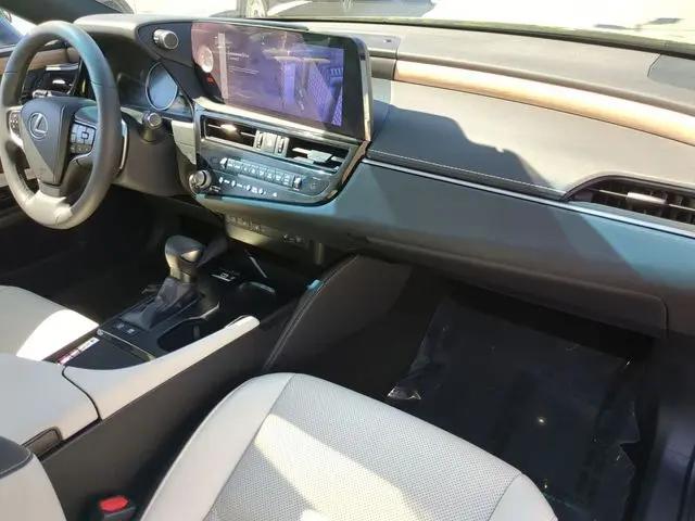 2023 Lexus ES 300h ES 300h