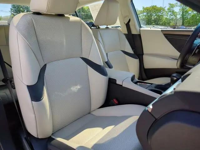 2023 Lexus ES 300h ES 300h