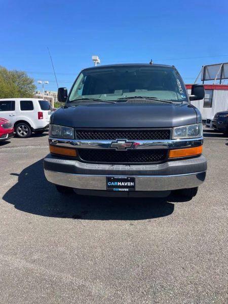 2016 Chevrolet Express LT