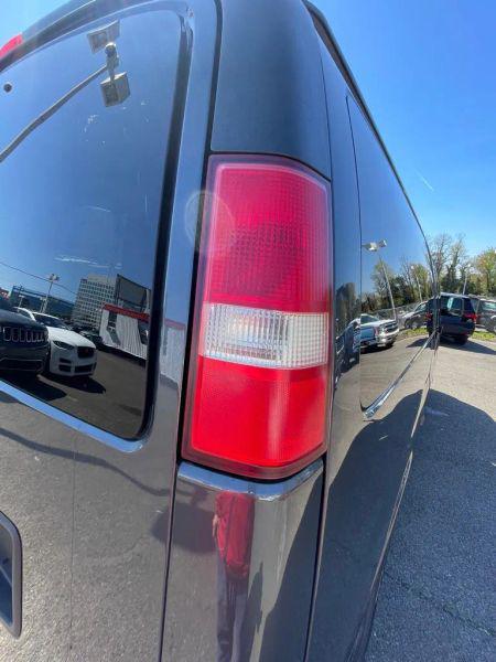 2016 Chevrolet Express LT