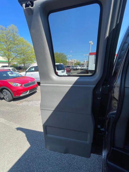 2016 Chevrolet Express LT