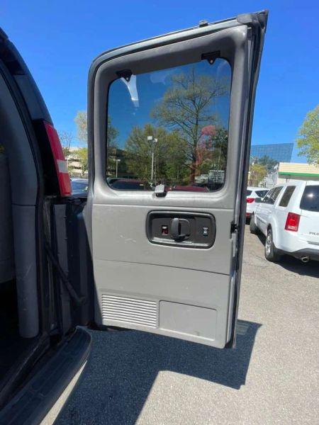 2016 Chevrolet Express LT