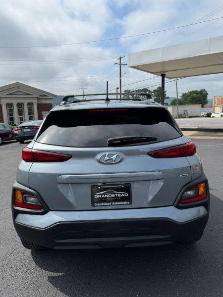 2020 Hyundai Kona SEL