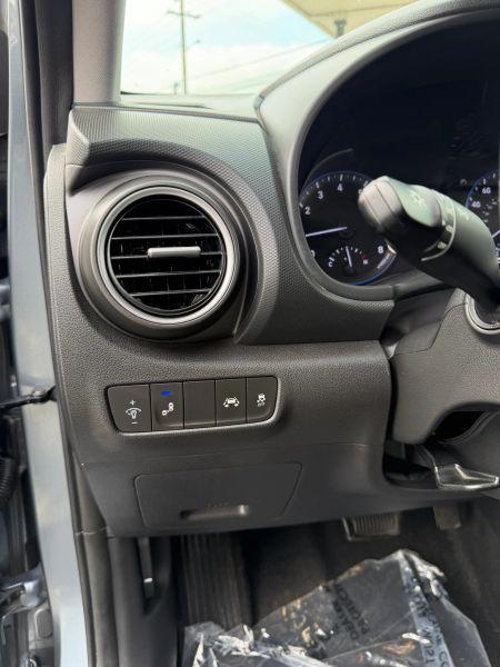 2020 Hyundai Kona SEL