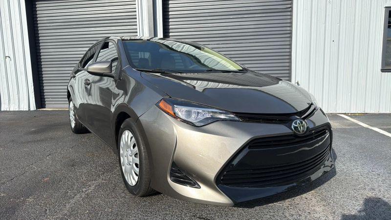 2018 Toyota Corolla LE for sale in Jacksonville, FL