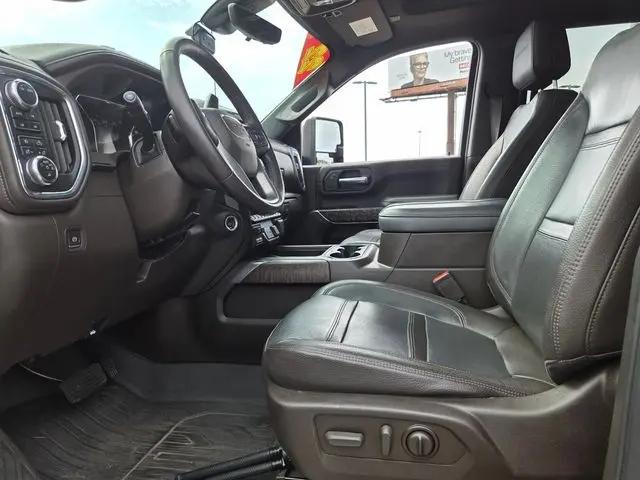 2022 GMC Sierra 2500HD 4WD Crew Cab Standard Bed Denali