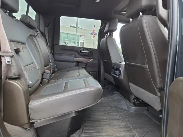 2022 GMC Sierra 2500HD 4WD Crew Cab Standard Bed Denali