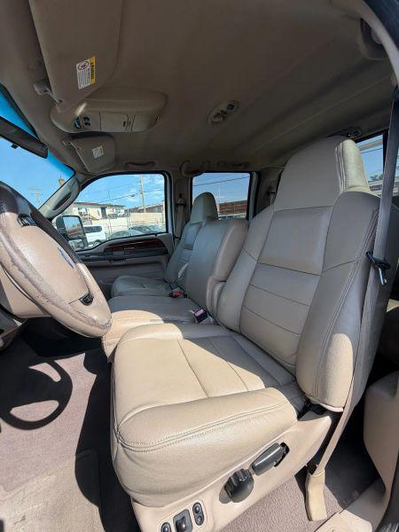 2003 Ford F-550 XL