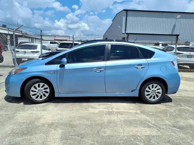 2014 Toyota Prius Plug-In Plug-in Hybrid
