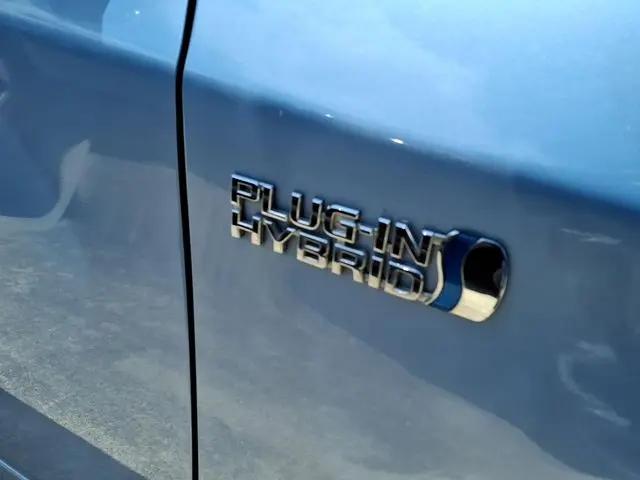 2014 Toyota Prius Plug-In Plug-in Hybrid