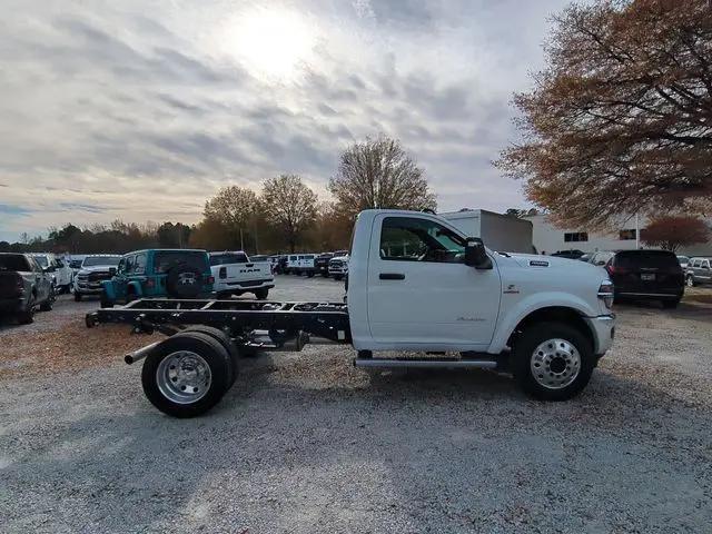 2026 Ram 4500 Chassis Tradesman/Big Horn