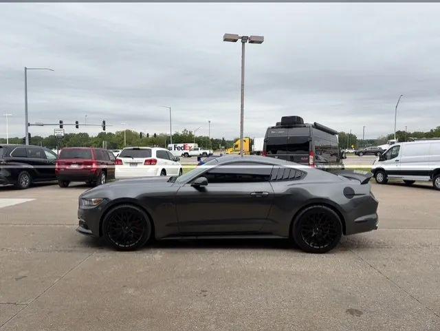 2017 Ford Mustang GT