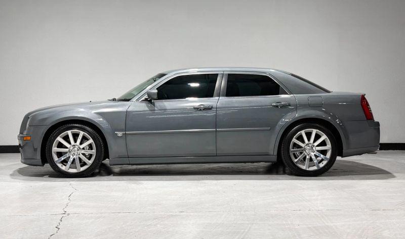 2006 Chrysler 300 SRT8