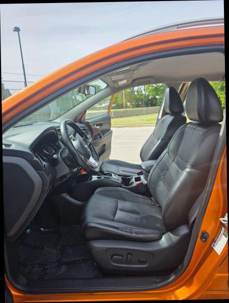 2017 Nissan Rogue Sport SL