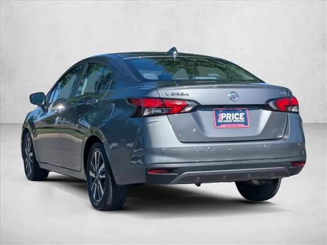 2020 Nissan Versa SV Xtronic CVT