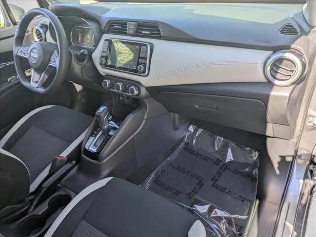 2020 Nissan Versa SV Xtronic CVT