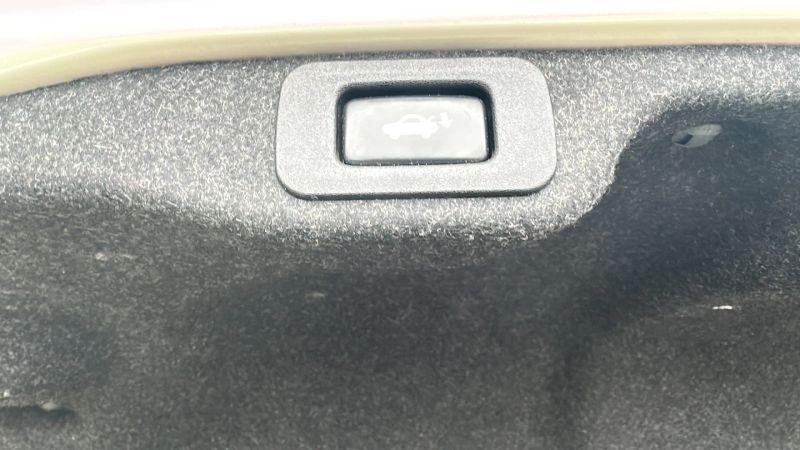 2015 Lexus ES 300h 300h