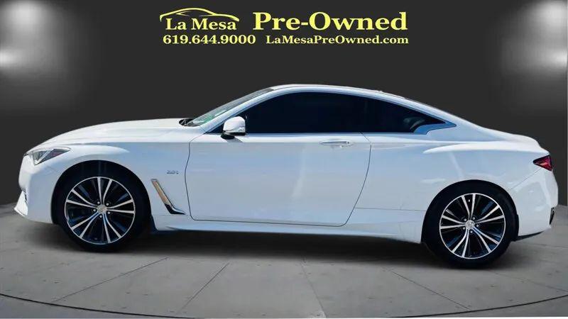 2017 INFINITI Q60 2.0t Premium