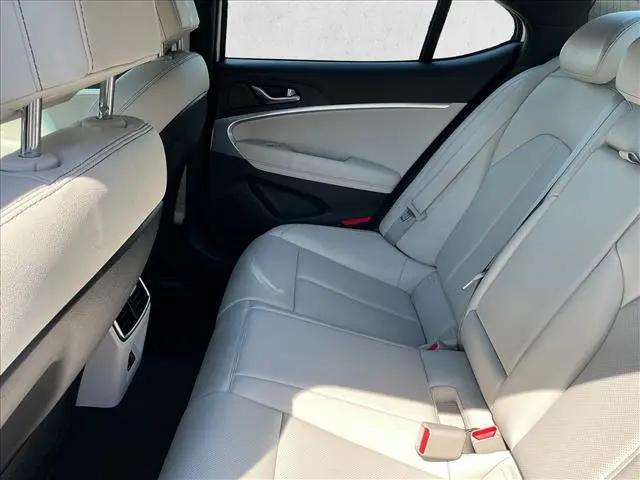 2024 Genesis G70 2.5T AWD