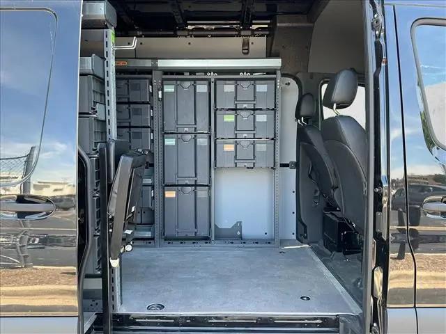 2022 Mercedes-Benz Sprinter 2500 Standard Roof V6