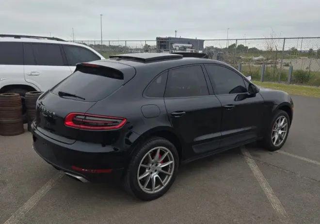 2018 Porsche Macan Sport Edition