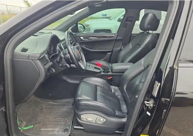 2018 Porsche Macan Sport Edition