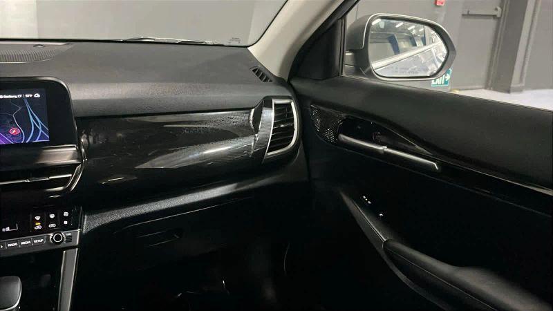 2025 Kia Seltos X-Line