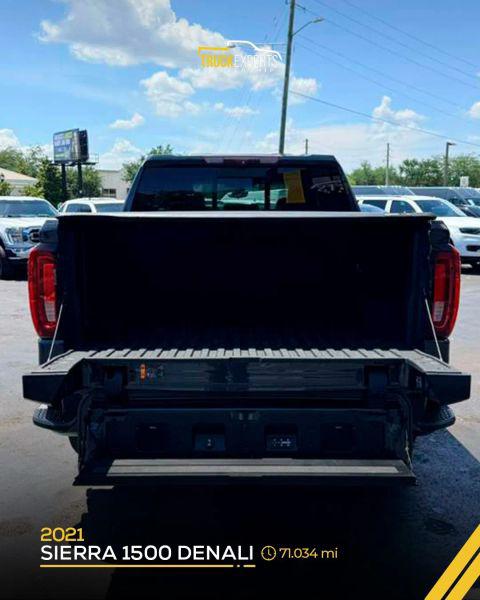 2021 GMC Sierra 1500 4WD Crew Cab Short Box Denali